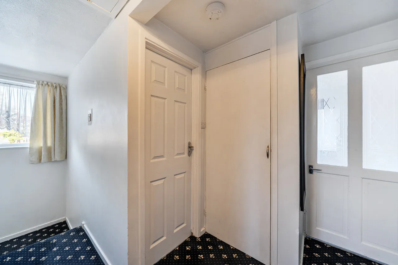 Bower Close, Northolt, UB5, photo 13