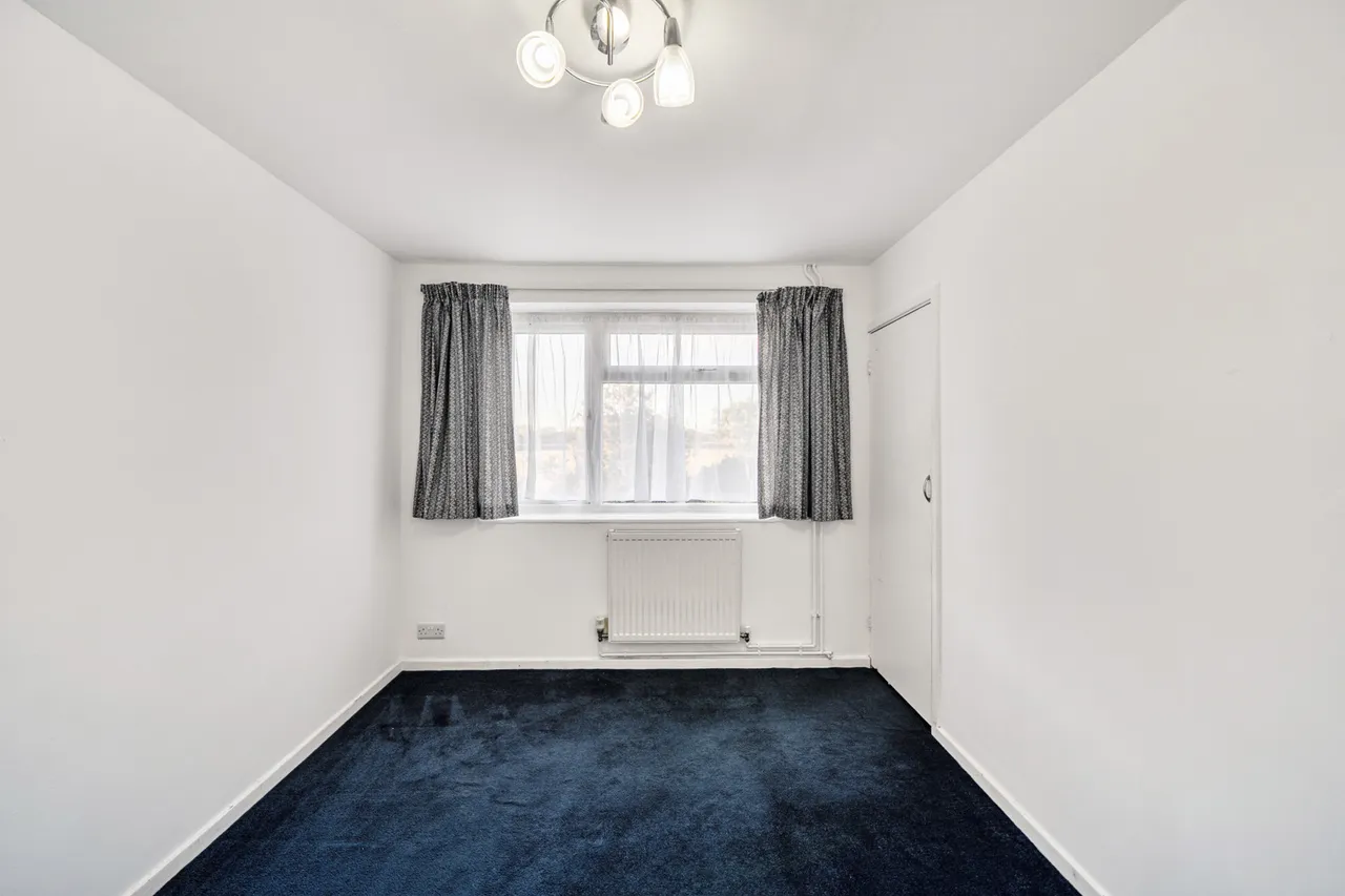 Bower Close, Northolt, UB5, photo 16