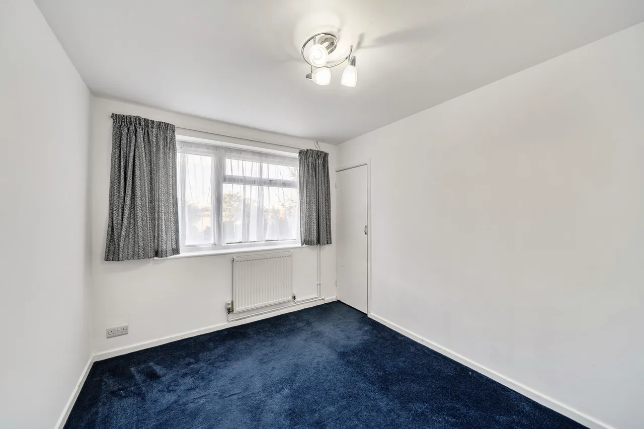 Bower Close, Northolt, UB5, photo 6