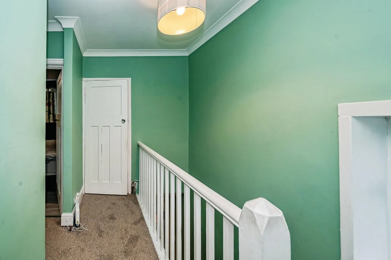 Wendover Road, Aylesbury, HP22, photo 13