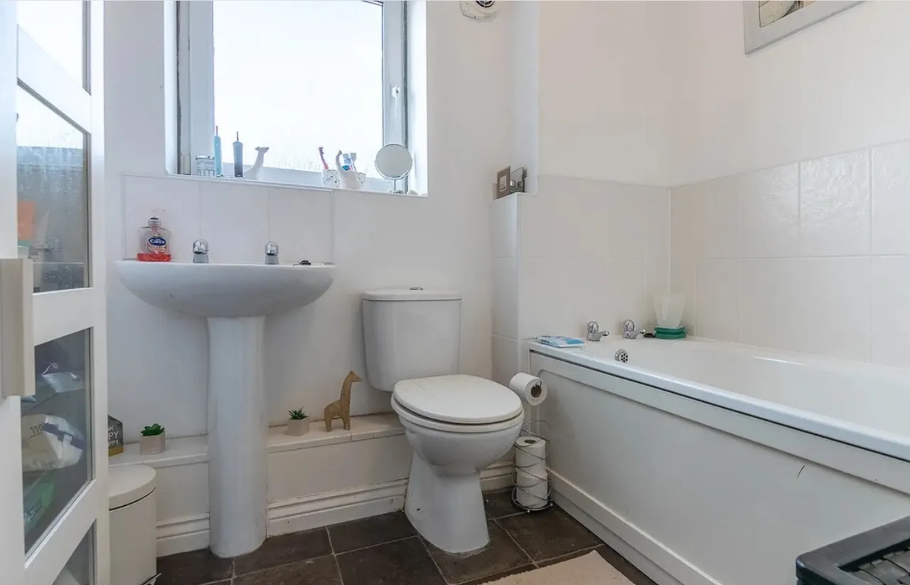 Cape Hill, Smethwick, B66, photo 18
