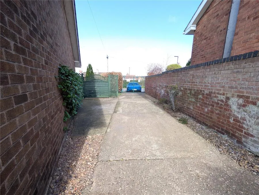 Main Street, Shirebrook, NG20, photo 26