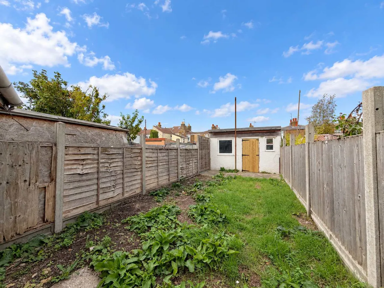 James Street, Sheerness, Kent, ME12 2QE, photo 9