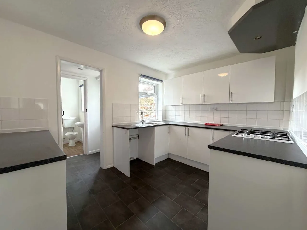 James Street, Sheerness, Kent, ME12 2QE, photo 5