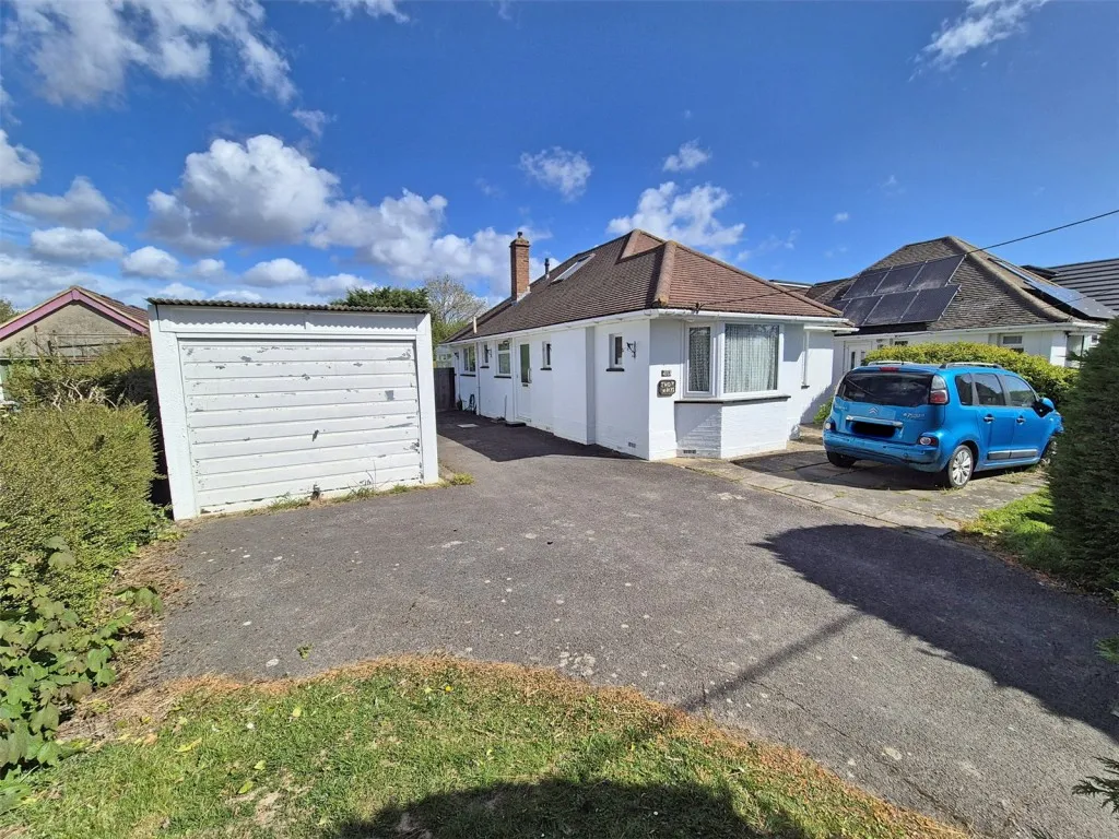 3 bed house for sale, New Milton, Hampshire