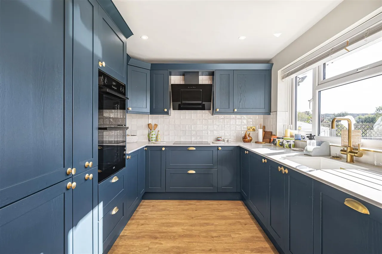 Kingston Avenue, Seaford, photo 12