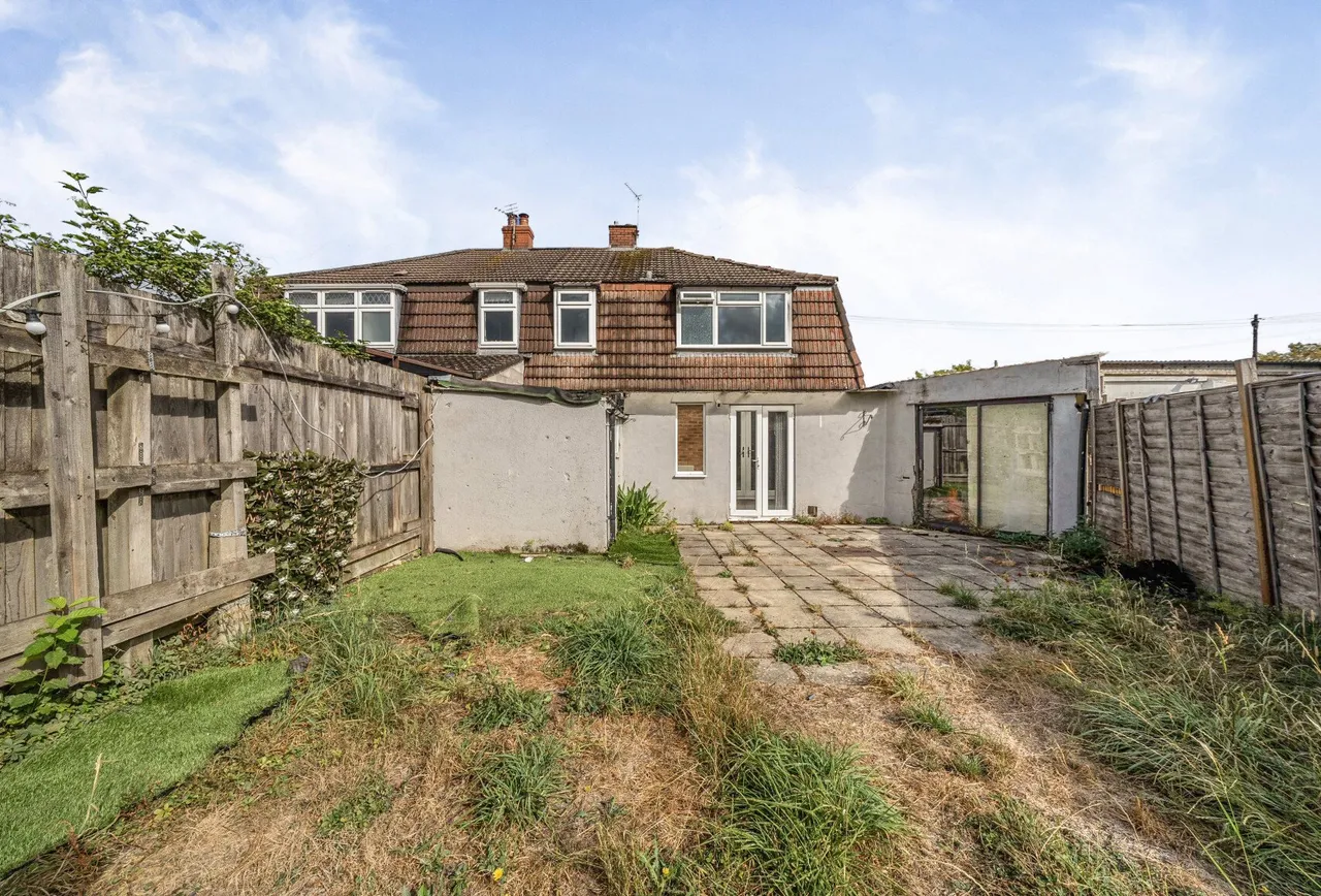 Mount Crescent, Gloucestershire, Winterbourne, BS36 1HL, photo 16