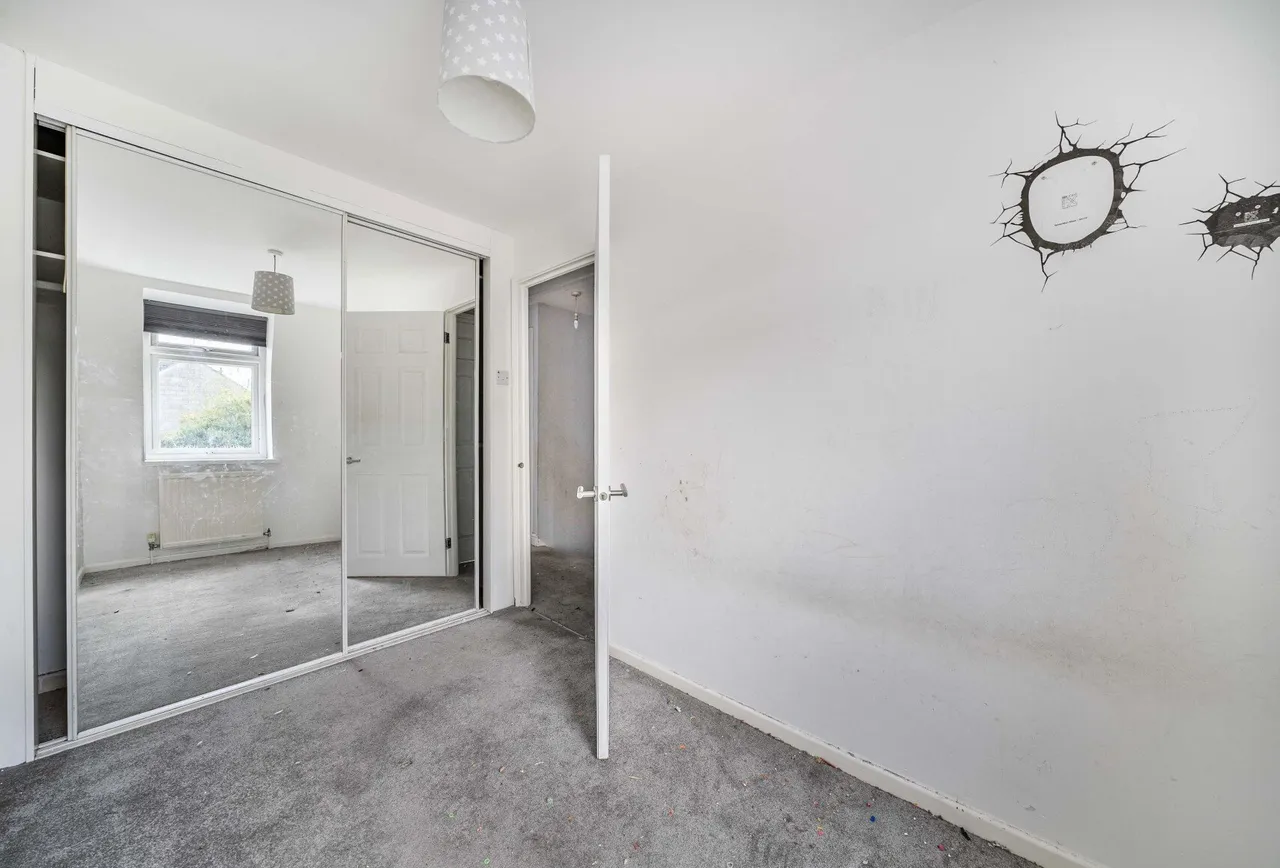 Mount Crescent, Gloucestershire, Winterbourne, BS36 1HL, photo 10