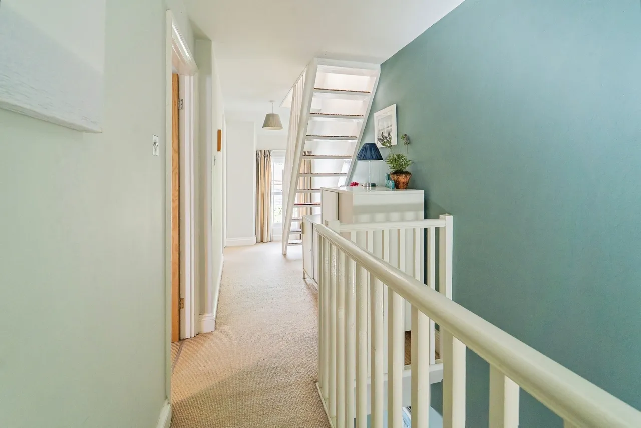 Church Terrace, Saundersfoot, SA69, photo 11