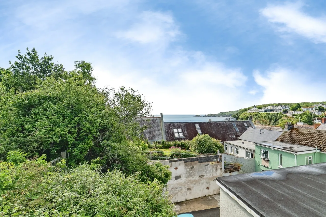 Church Terrace, Saundersfoot, SA69, photo 15