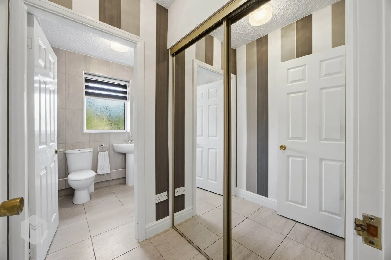 Northwold Drive, Bolton, BL1 5BH, photo 15