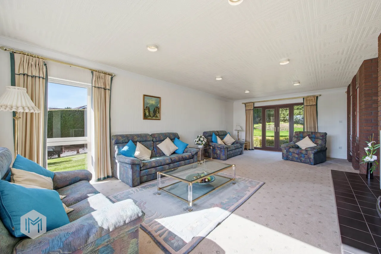 Northwold Drive, Bolton, BL1 5BH, photo 9