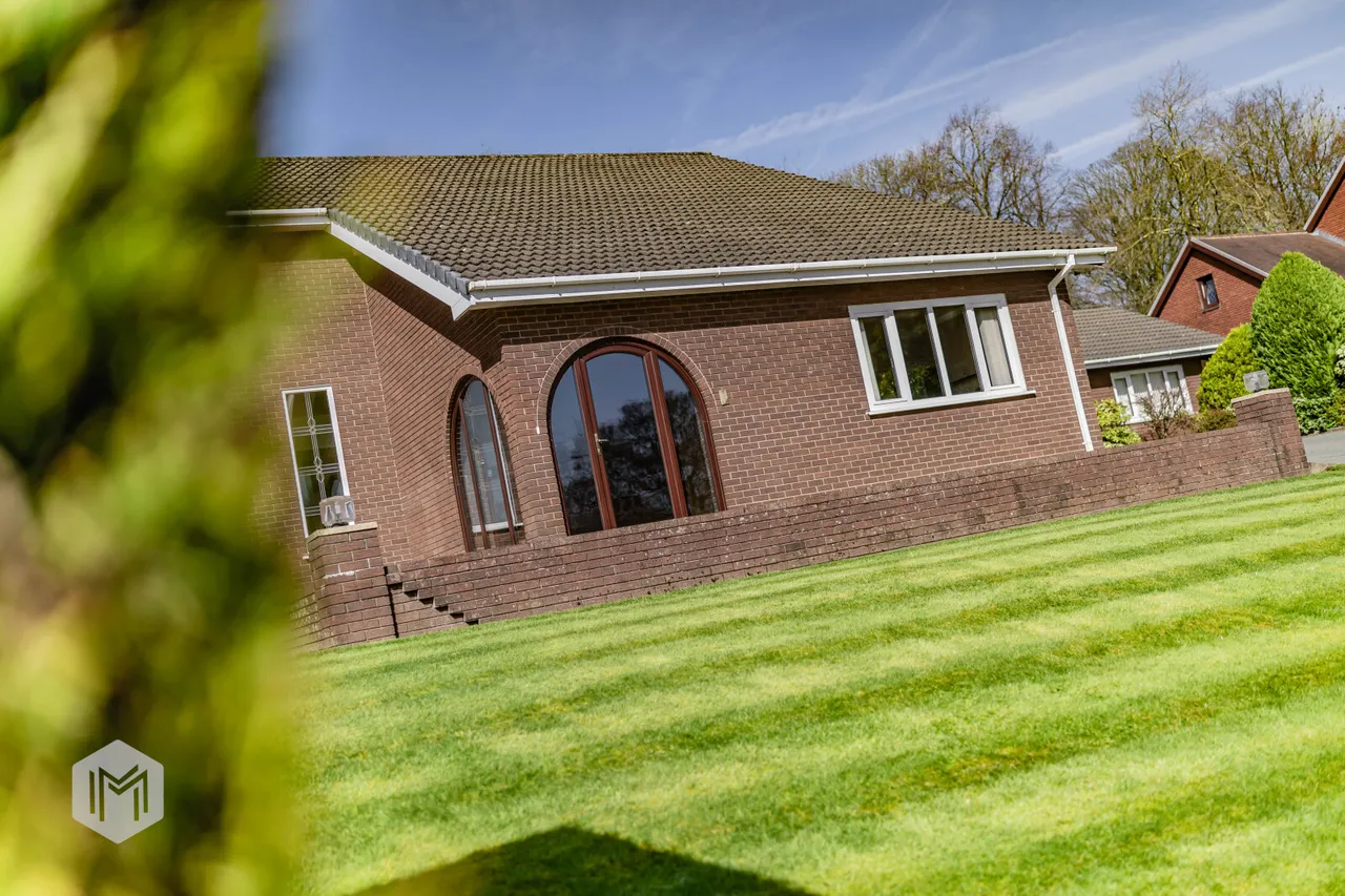 Northwold Drive, Bolton, BL1 5BH, photo 35
