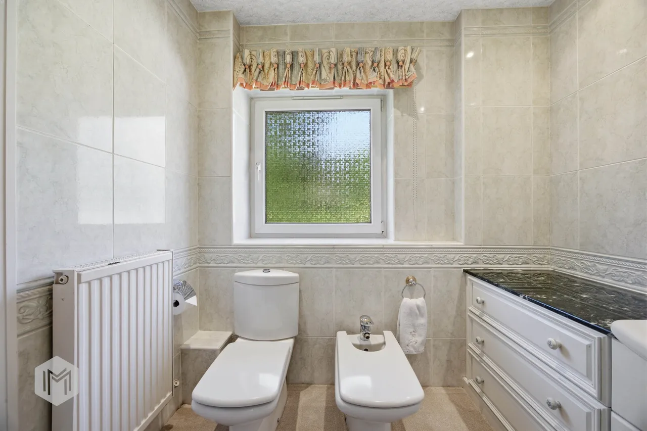 Northwold Drive, Bolton, BL1 5BH, photo 26