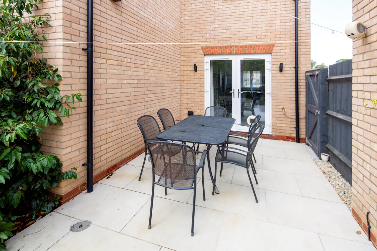 Croxton Square, Bicester, photo 28