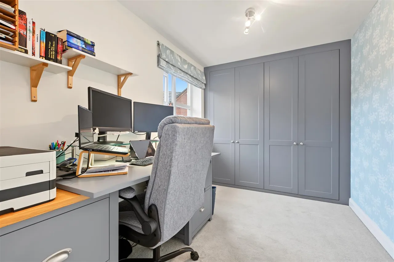 Bartley Gardens, Calverton, NG14, photo 8