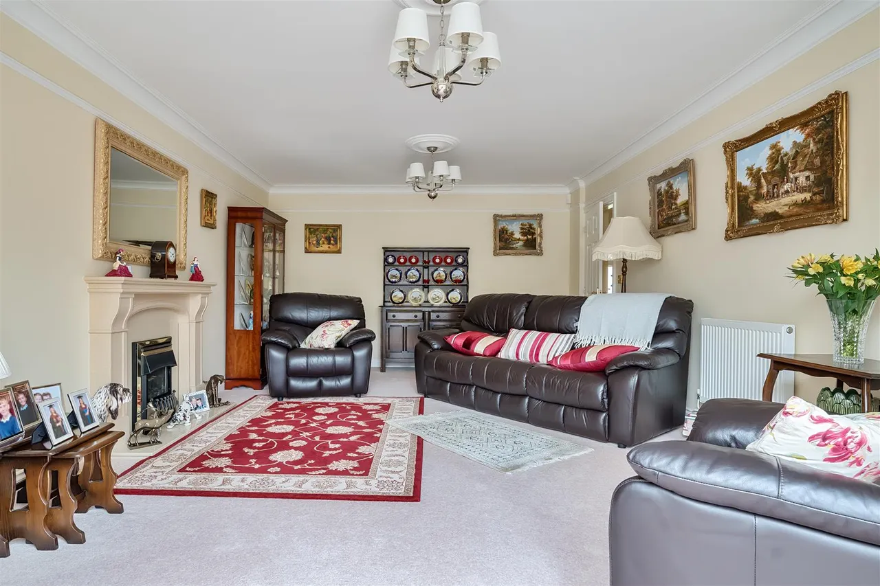 Fruitfields Close, Devizes, SN10, photo 10