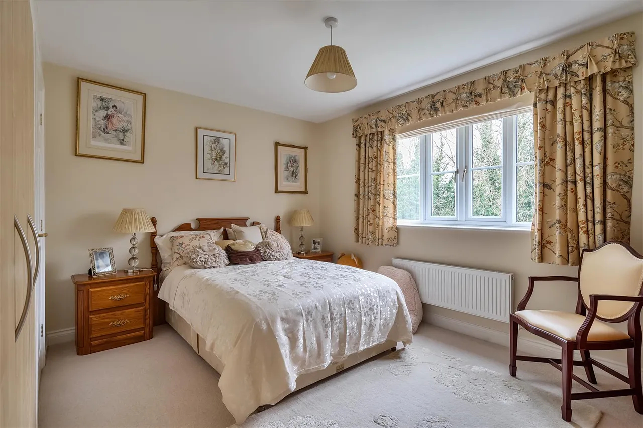 Fruitfields Close, Devizes, SN10, photo 14