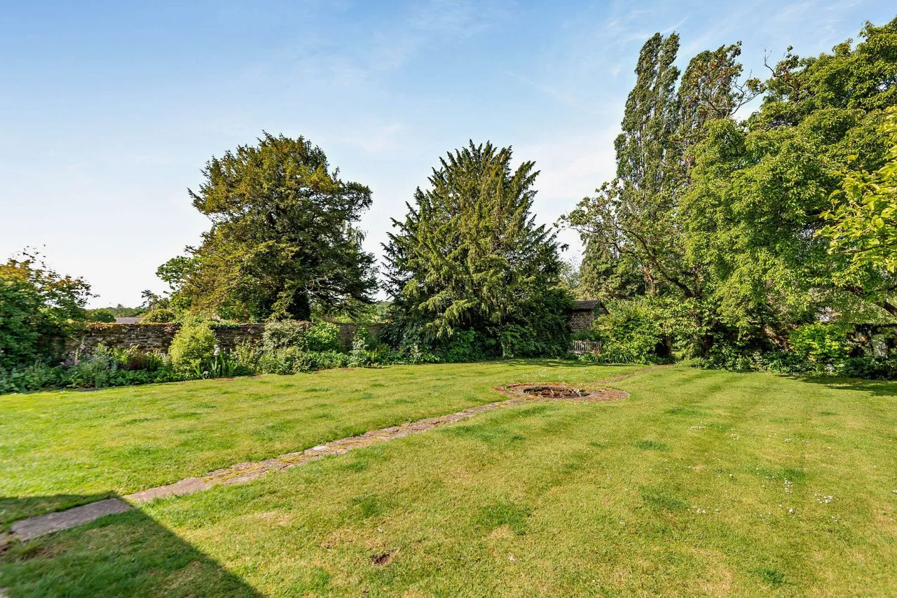 The Street, Slinfold, Horsham, West Sussex, RH13 0RR, photo 11