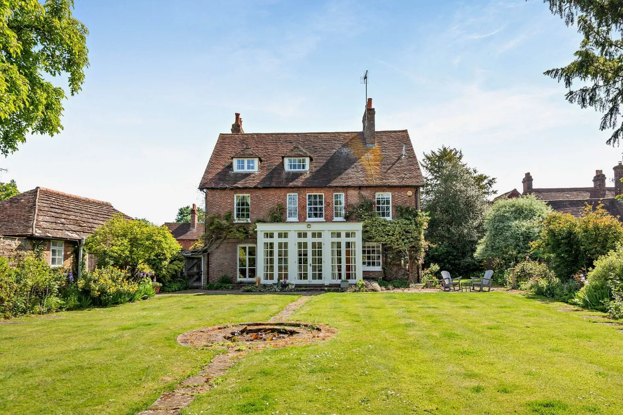 The Street, Slinfold, Horsham, West Sussex, RH13 0RR, photo 4