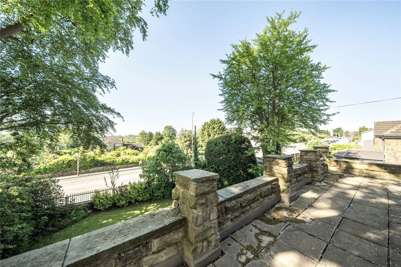 Selby Road, Garforth, LS25, photo 21