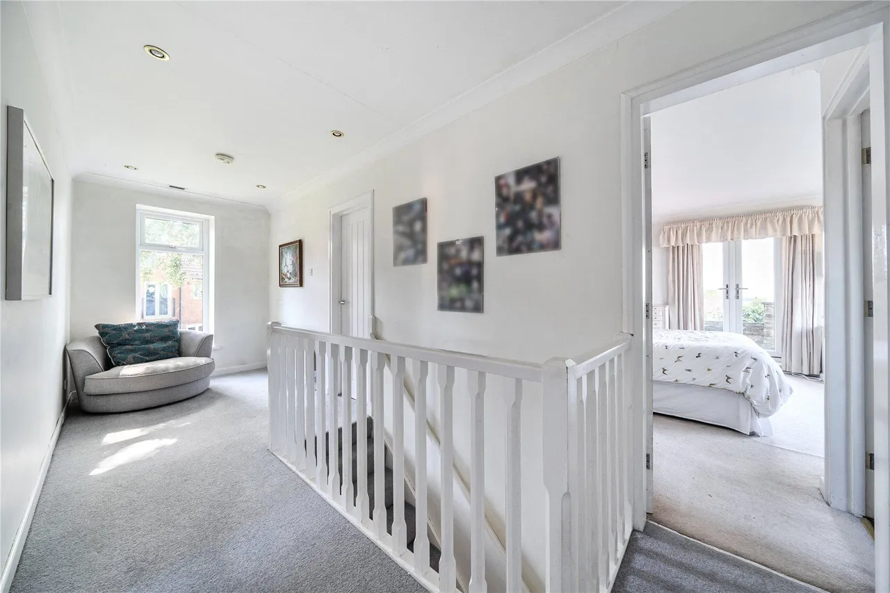 Selby Road, Garforth, LS25, photo 19