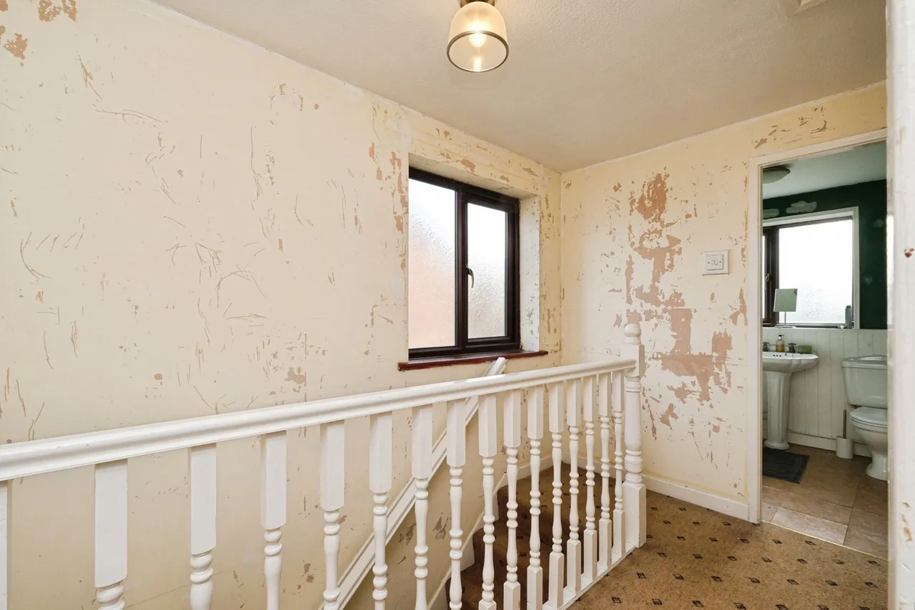 Almond Court, Liverpool, L19, photo 5