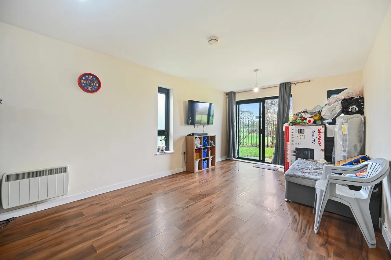 Broadfields, Harrow, HA2, photo 2
