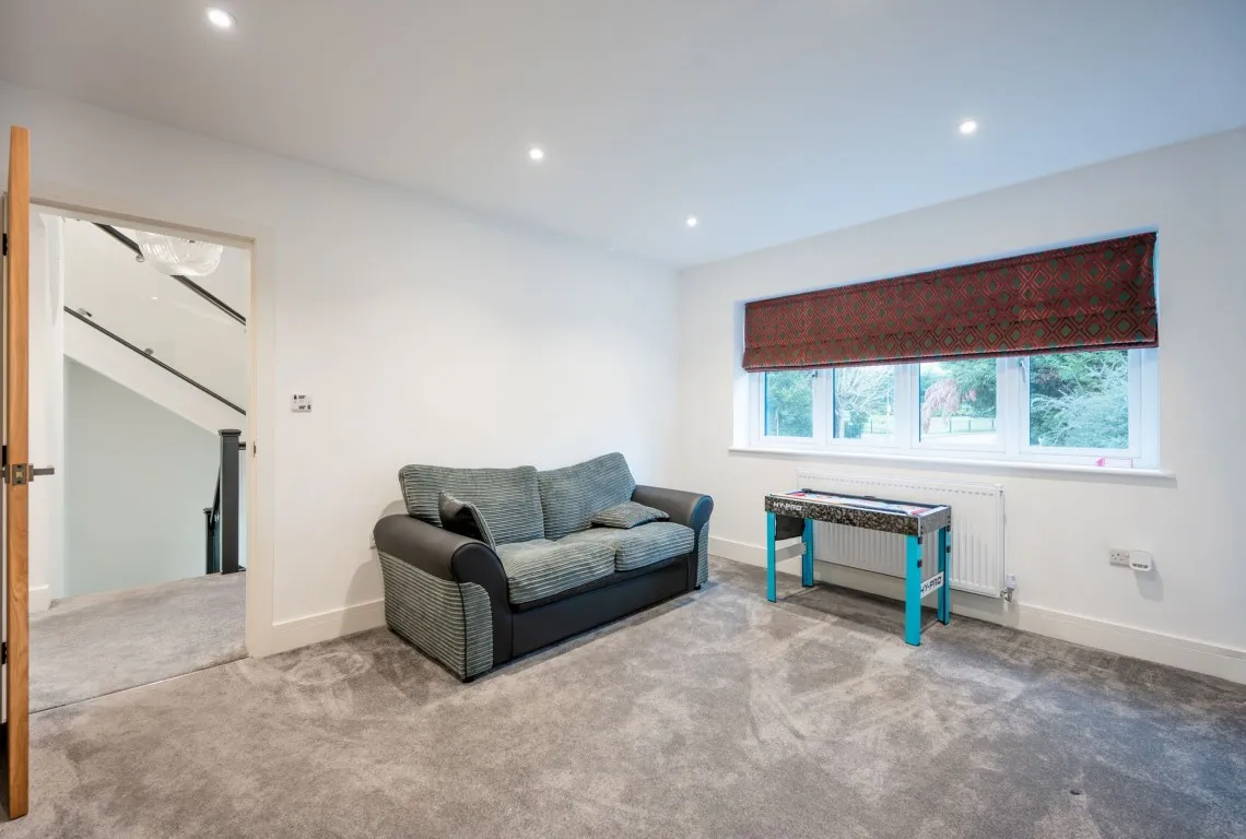 Heyes Lane, Alderley Edge, SK9, photo 22