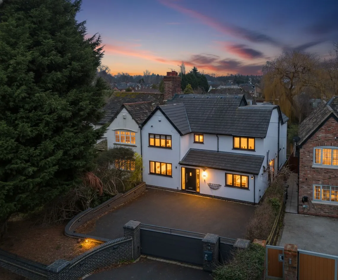 4 bed house for sale, Heyes Lane, Alderley Edge, SK9