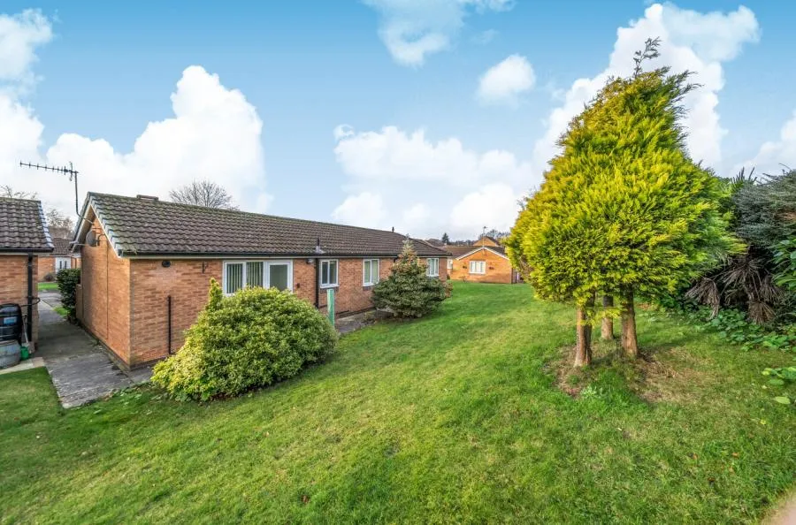 Ullswater Park, Dronfield Woodhouse, S18, photo 9