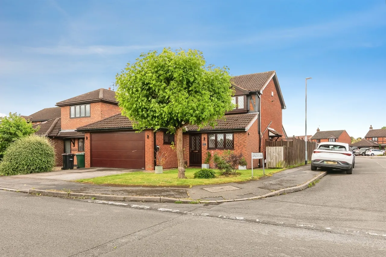 4 bed house for sale — Thurlestone Drive, Nottingham
