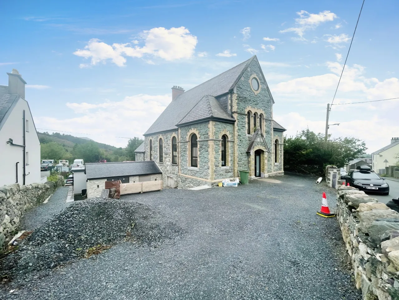 4 bed house for sale, Capel Libanus, Clwt-y-Bont, LL55