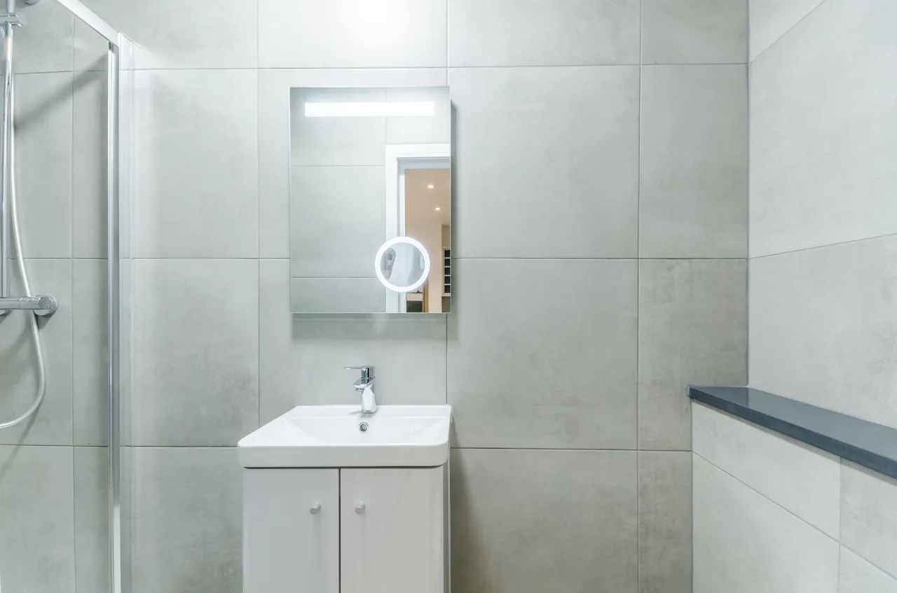 Flat 1, 21 Talgarth Road, London, photo 4