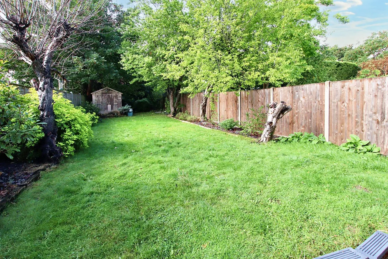Pickhurst Rise, West Wickham, West Wickham, BR4 0AL, photo 15
