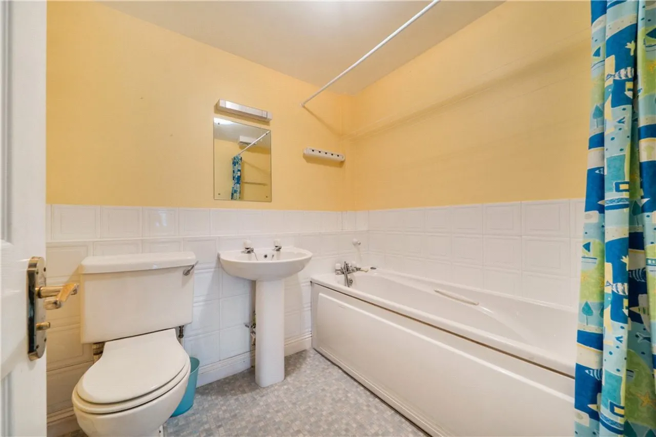 Hollman Drive, Romsey, SO51, photo 7