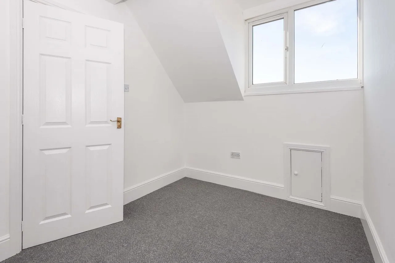 Victoria Road, Retford, DN22, photo 7