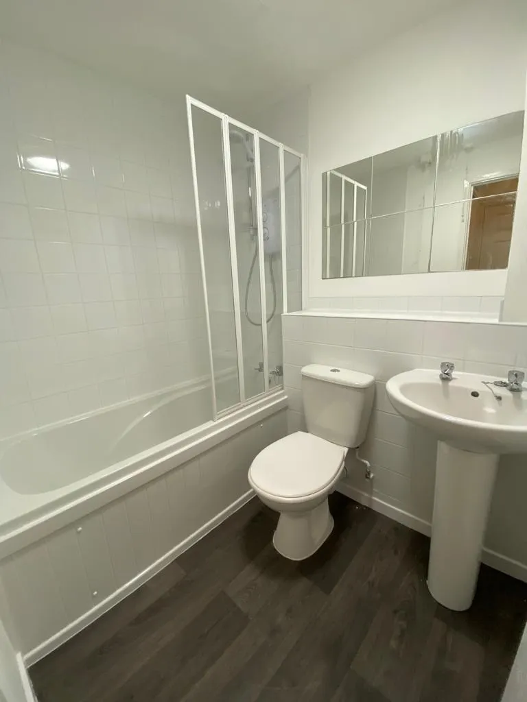 Crosskeys Close, Edmonton, London, N9 7AD, photo 5