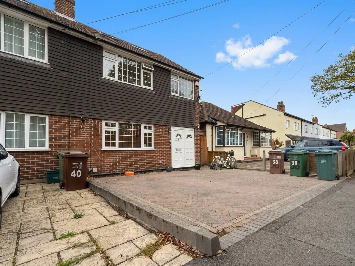 4 bed house to rent — Westfield Road, Cheam, SUTTON