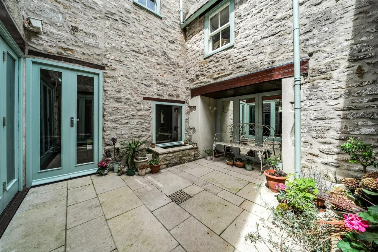 High Street, Swanage, BH19, photo 14
