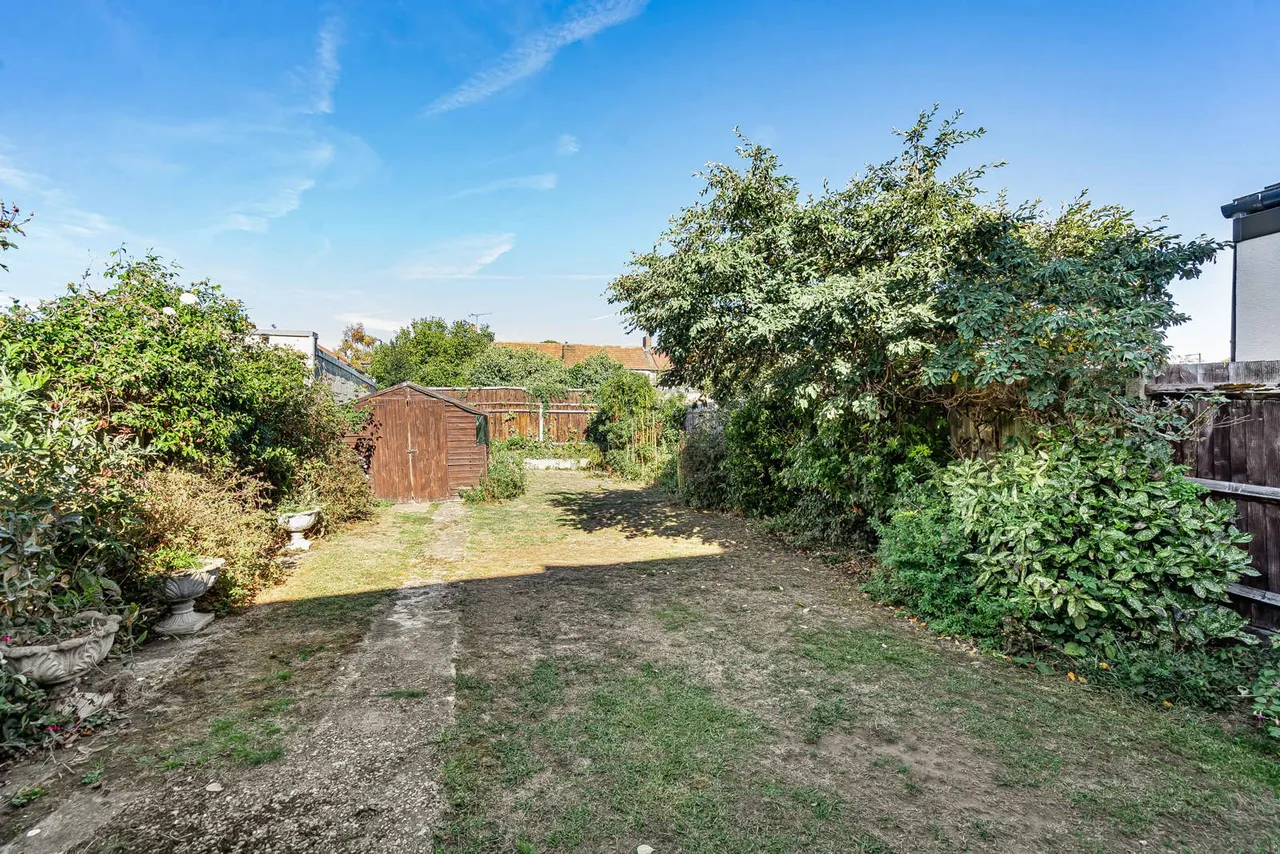 Crane Way, Twickenham, TW2, photo 5