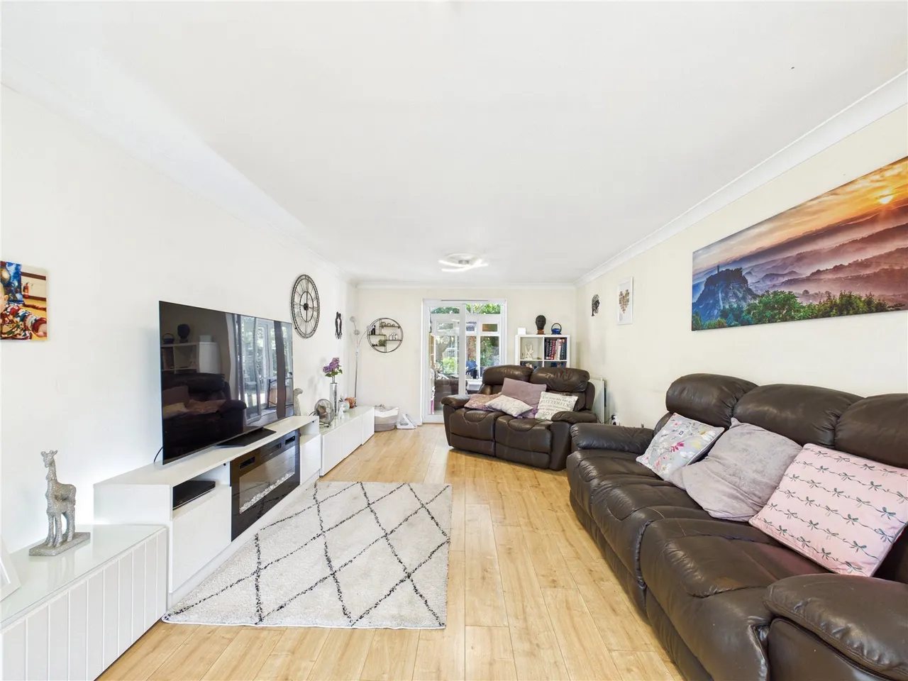 Gavin Way, Highwoods, CO4, photo 18