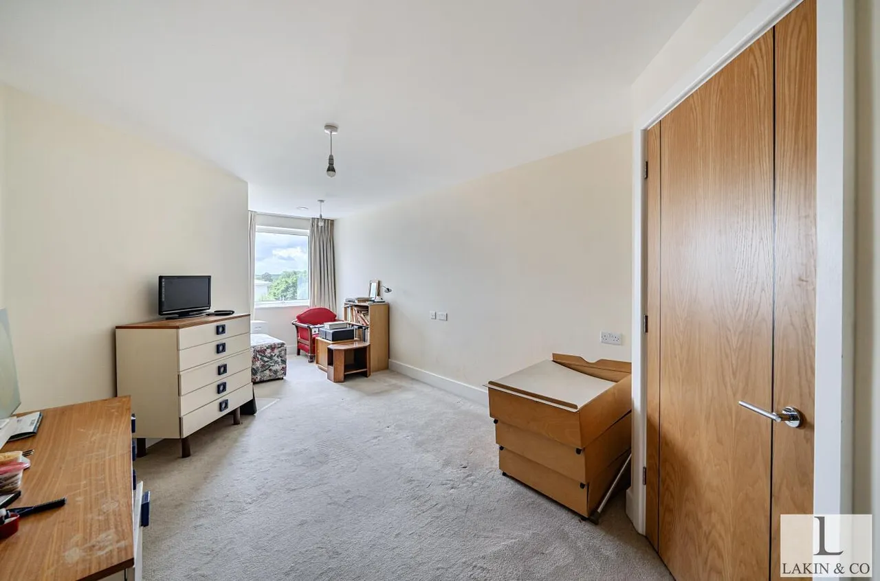 Josiah Drive, Ickenham, UB10 8FB, photo 9