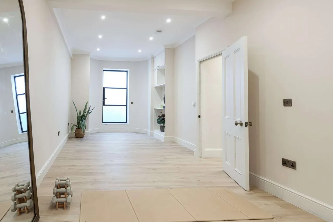 Gosberton Road, London, SW12, photo 14