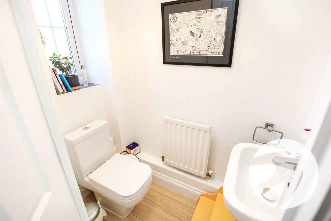 Nelson Mandela Road, London, SE3, photo 7