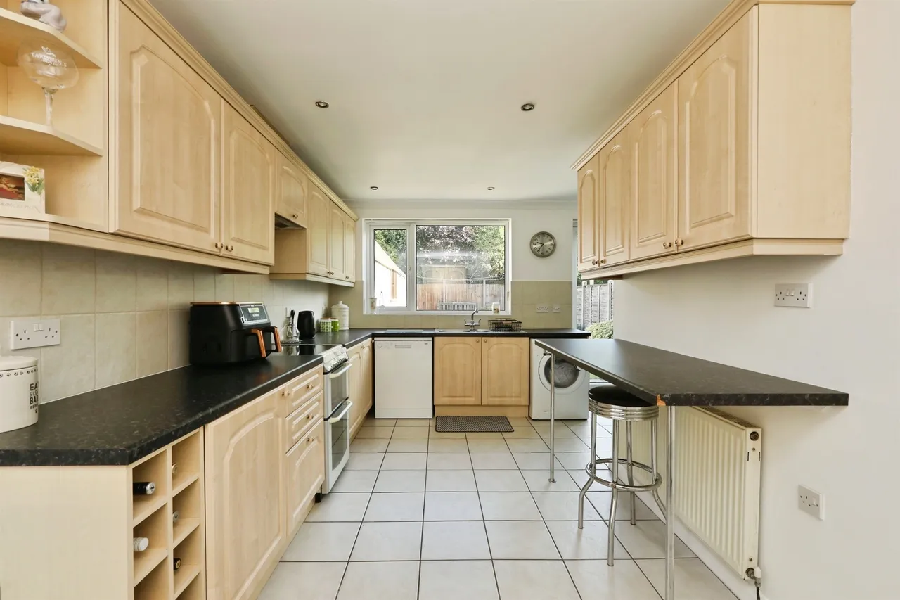 Grange Avenue, Hatfield, DN7, photo 16