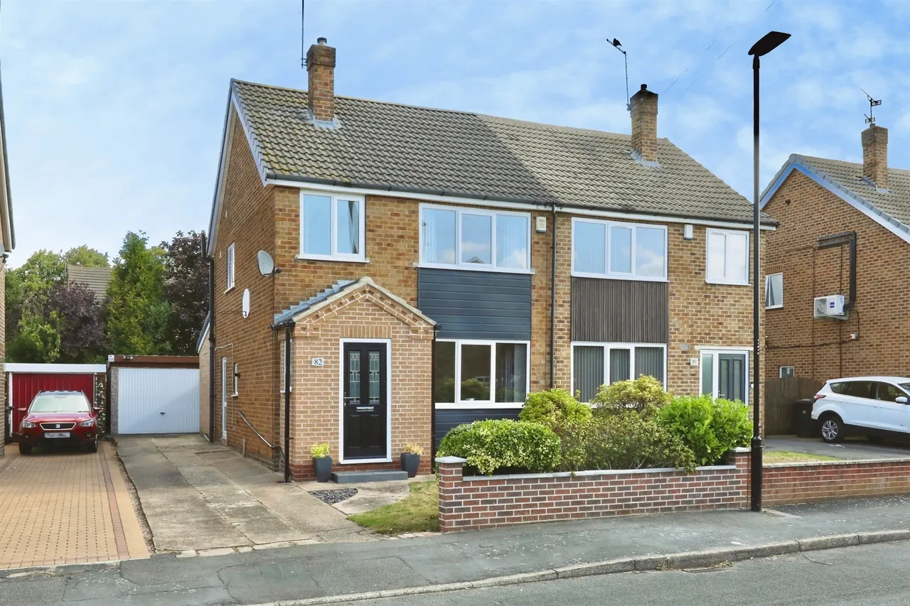 3 bed house for sale, Grange Avenue, Hatfield, DN7