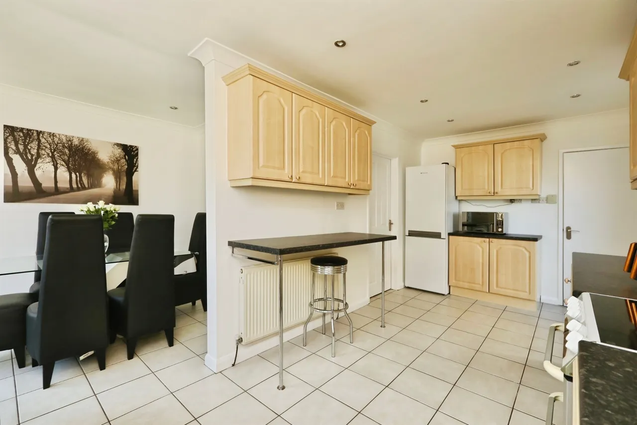 Grange Avenue, Hatfield, DN7, photo 4