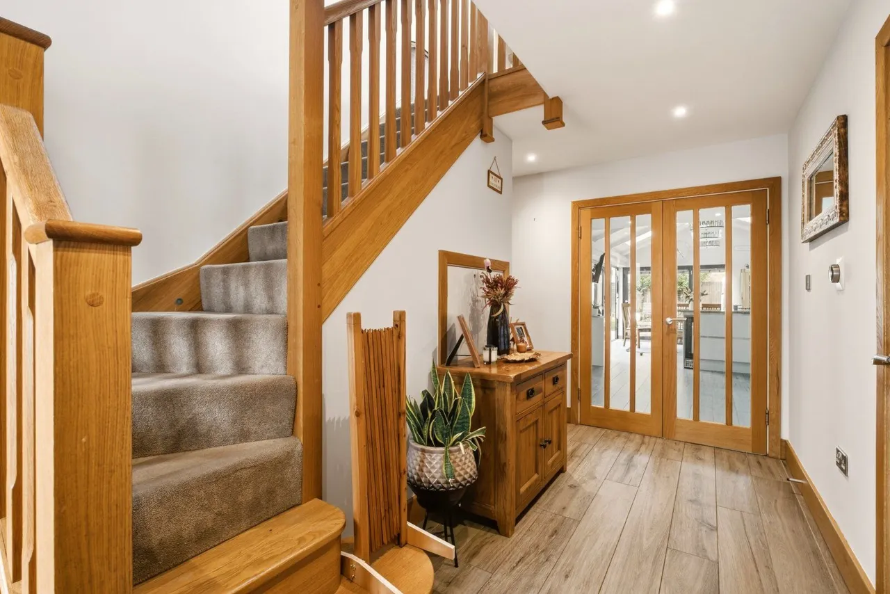 Chantry Lane, London Colney, AL2, photo 9