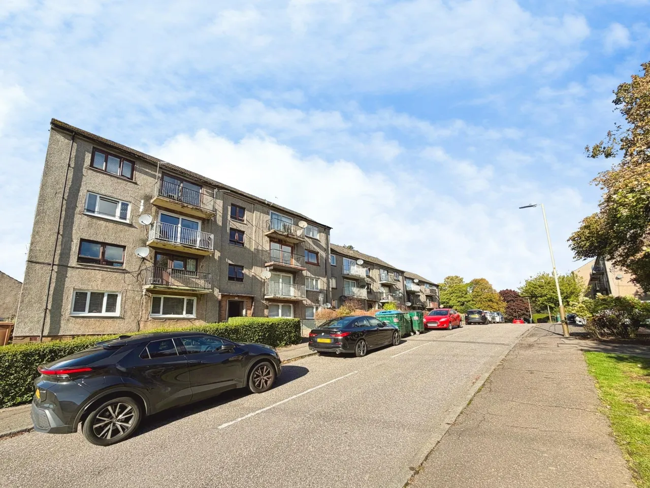 2 bed flat for sale, Denhead Crescent, Dundee, DD2